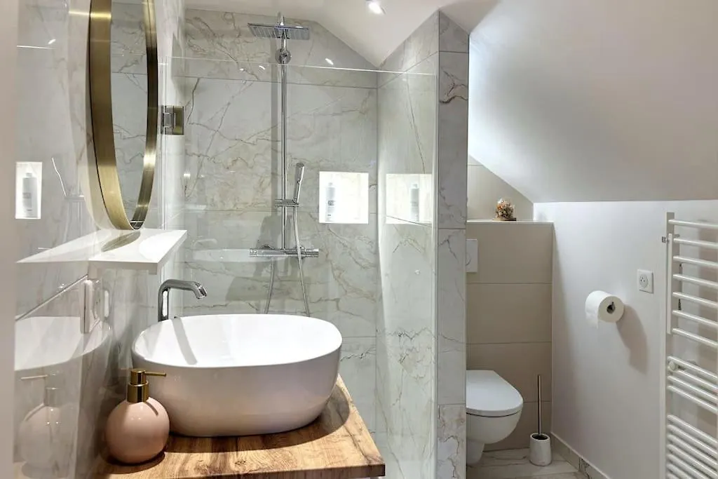 Le Serenite, T2 Hyper Centre, Calme Et Cosy Annecy Apartment
